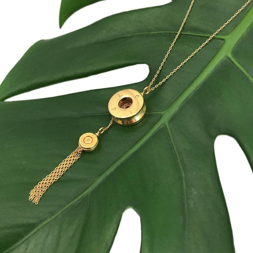 Elegant Gold Tassel Necklace.